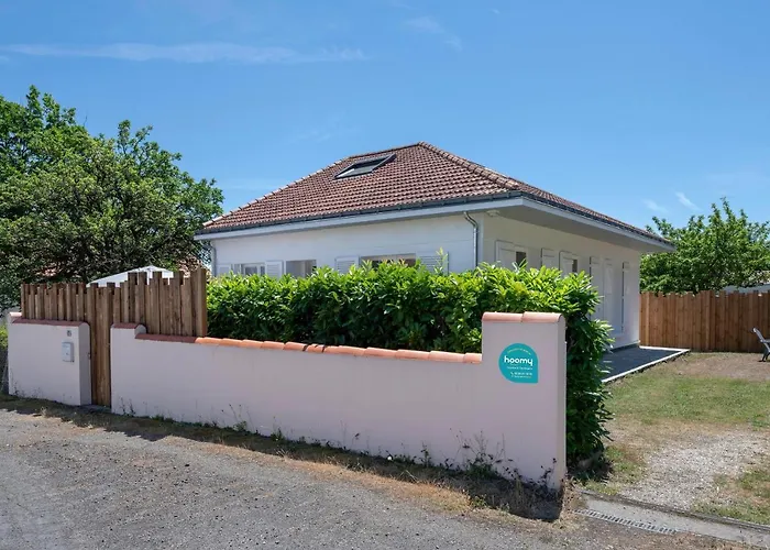 Maison à 350m Du Centre De Pour 6 *